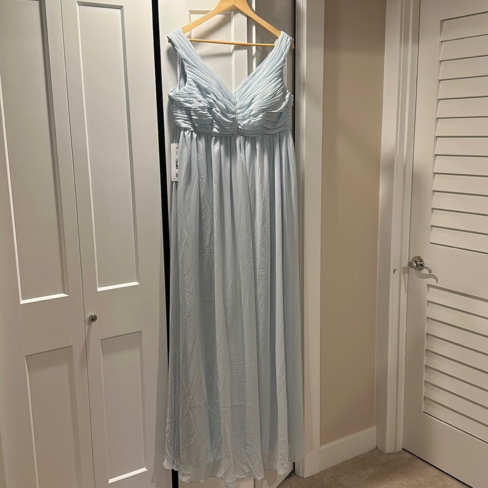 Azazie Madison dress, size A16, color mist NWT